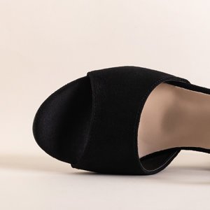 Черные босоножки на шпильке от Эльги - Обувь