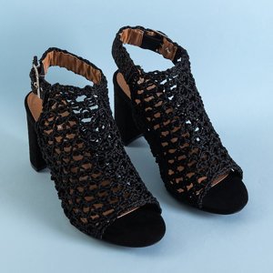 Черные женские ажурные босоножки на каблуке Bettina