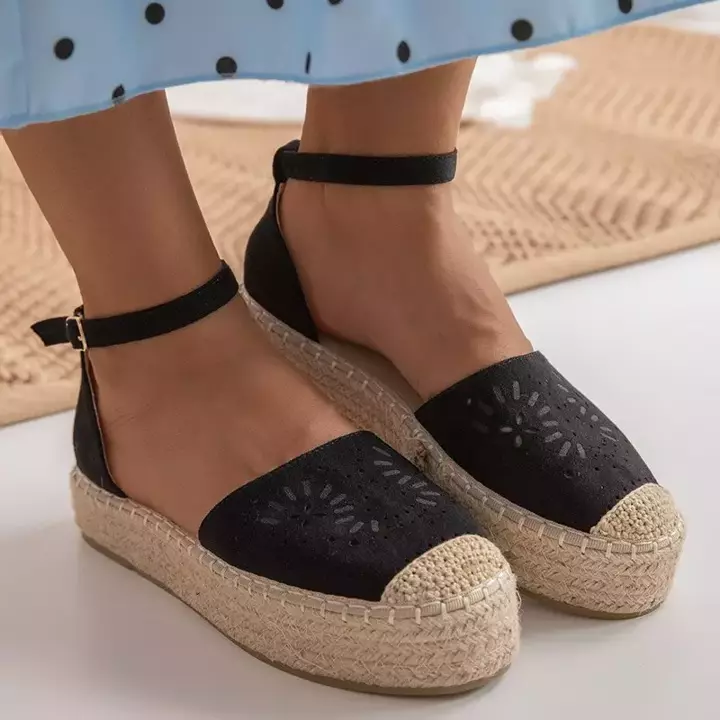 OUTLET Черные ажурные женские сандалии a'la espadrilles Tiseria - Обувь