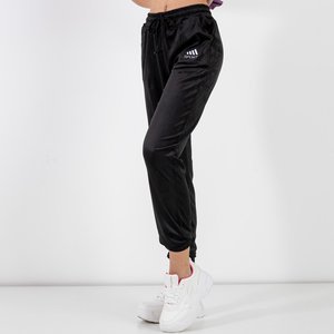 Женские черные спортивные штаны - Одежда