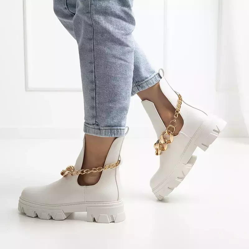 OUTLET Білі жіночі черевики з ланцюжком Tenkay - Взуття