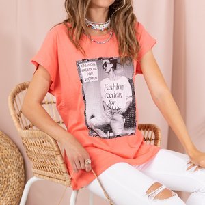 Коралова жіноча футболка з принтом