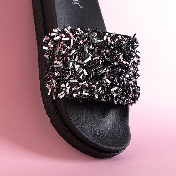 OUTLET Чорні жіночі тапочки на платформі з фіанітами Lomine - Взуття