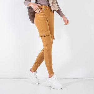 Світло-коричневі жіночі вантажні штани з кишенями - Одяг